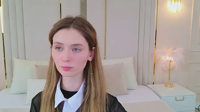 Snapshot of MarybethSnow chatting on 6, 5, 2026 MarybethSnow online show from 6, 5, 2026