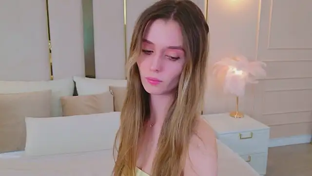 Snapshot of MarybethSnow chatting on 22, 4, 2026 MarybethSnow online show from 22, 4, 2026