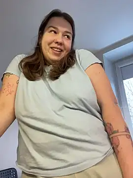 SuzieMurray online show from 21, 11, 2025