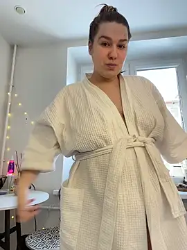 SuzieMurray online show from 13, 2, 2026