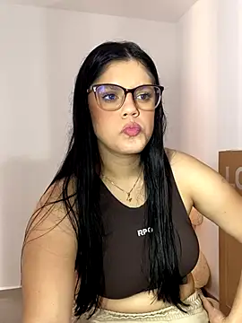 kimberlyhills1 online show from 7, 11, 2025