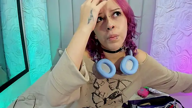 AlexaFoxy18 online show from 15, 4, 2026