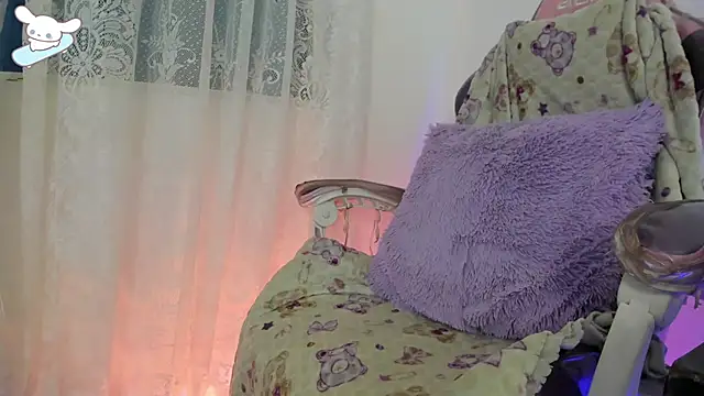 AlexaFoxy18 online show from 15, 10, 2025