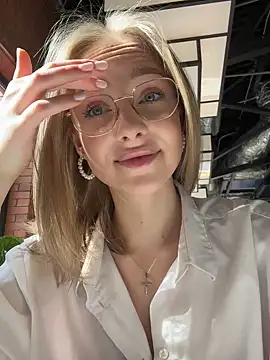 CaseyStar online show from 2, 3, 2025