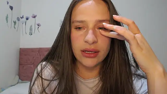 Snapshot of Serenity chatting on 21, 9, 2025 Serenity online show from 21, 9, 2025