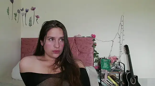 Snapshot of Serenity chatting on 23, 1, 2025 Serenity online show from 23, 1, 2025