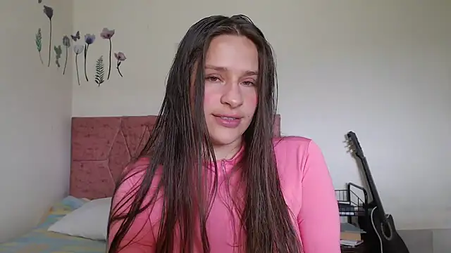 Snapshot of Serenity chatting on 1, 11, 2025 Serenity online show from 1, 11, 2025