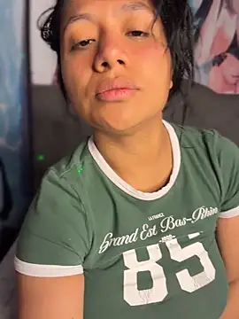 Im Little online show from 4, 6, 2026