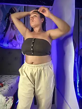Im Little online show from 31, 1, 2025