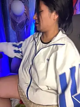 Im Little online show from 21, 10, 2025