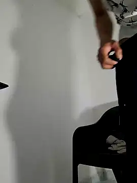 Snapshot of charlesss19 chatting on 3, 3, 2025 charlesss19 online show from 3, 3, 2025