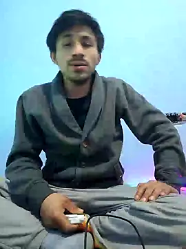 Snapshot of charlesss19 chatting on 24, 2, 2025 charlesss19 online show from 24, 2, 2025