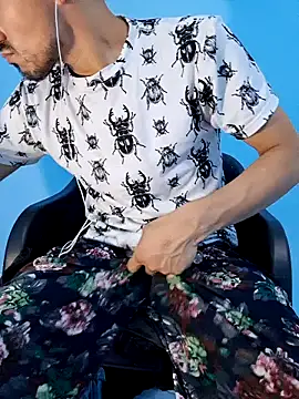 Snapshot of charlesss19 chatting on 20, 3, 2025 charlesss19 online show from 20, 3, 2025