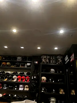 FABINHOSEOAU online show from 25, 11, 2025