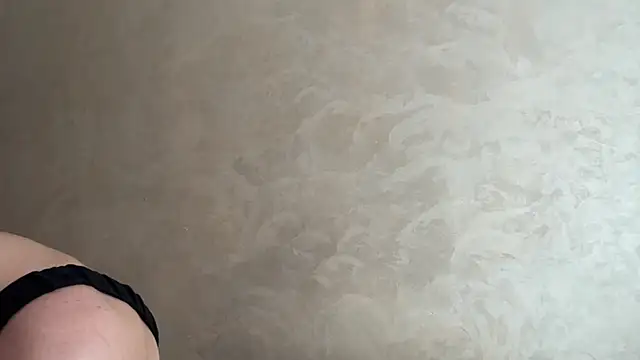 CaitlinaJayne23 online show from 17, 4, 2026