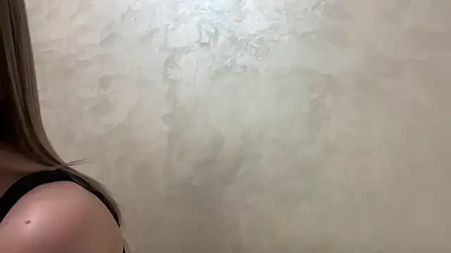 CaitlinaJayne23 online show from 1, 2, 2026