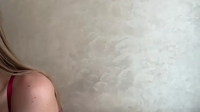 CaitlinaJayne23 online show from 20, 6, 2026