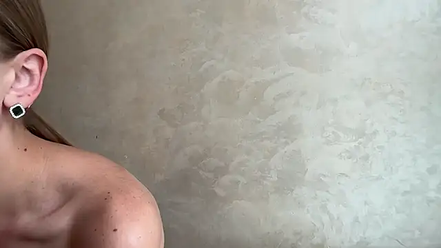 CaitlinaJayne23 online show from 28, 7, 2026