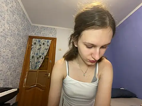 Snapshot of Eva_Angel3 chatting on 25, 5, 2026 Eva Angel3 online show from 25, 5, 2026