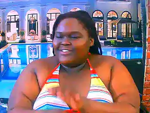 Snapshot of EbonyHotBuns chatting on 20, 7, 2026 EbonyHotBuns online show from 20, 7, 2026
