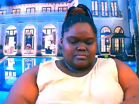 EbonyHotBuns online show from 16, 4, 2026