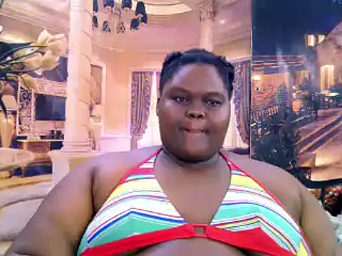 Snapshot of EbonyHotBuns chatting on 18, 7, 2026 EbonyHotBuns online show from 18, 7, 2026
