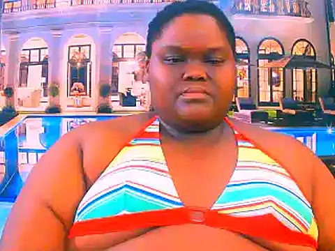 Snapshot of EbonyHotBuns chatting on 10, 6, 2026 EbonyHotBuns online show from 10, 6, 2026