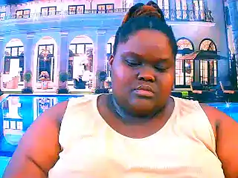 EbonyHotBuns online show from 18, 4, 2026