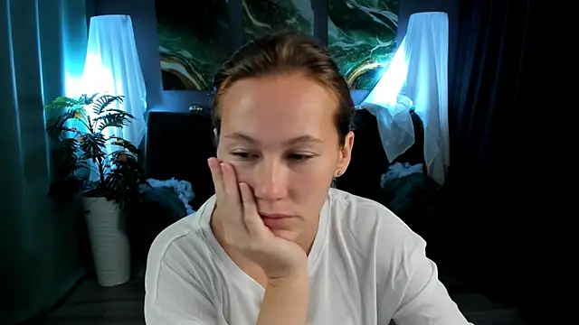 MichelleOrtis online show from 8, 11, 2025