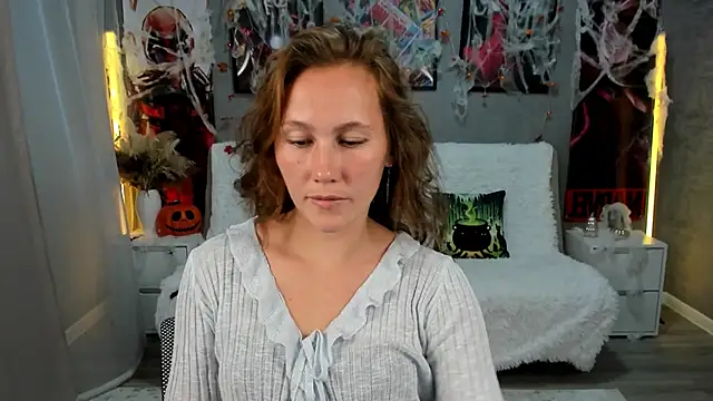 MichelleOrtis online show from 26, 10, 2025