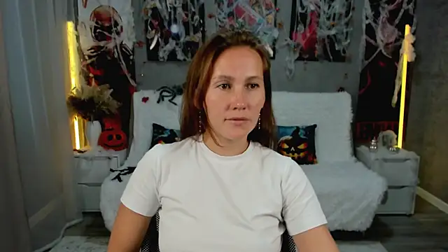 MichelleOrtis online show from 30, 10, 2025