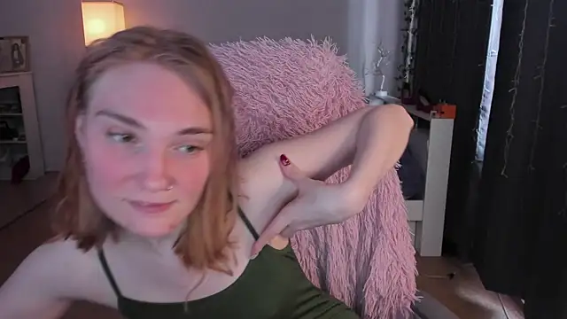 ReddHotPipper online show from 13, 4, 2026