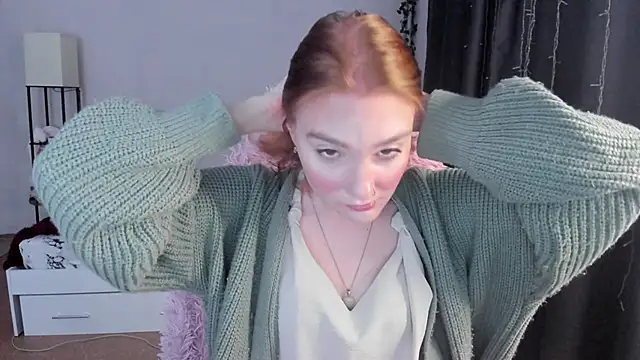 ReddHotPipper online show from 9, 10, 2025