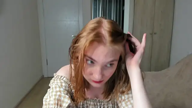 ReddHotPipper online show from 27, 7, 2026