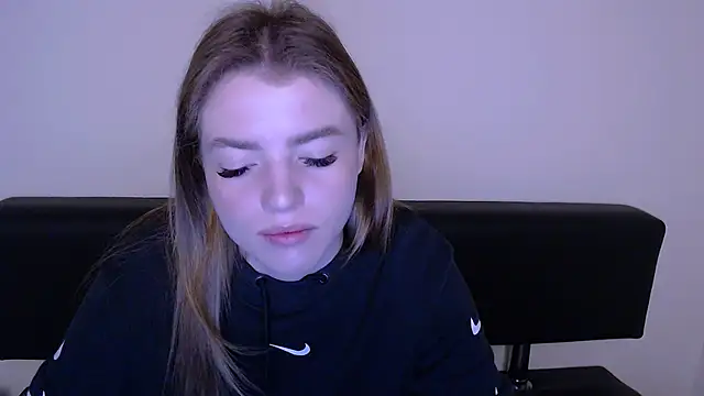 MissOliviaa  online show from 6, 3, 2025