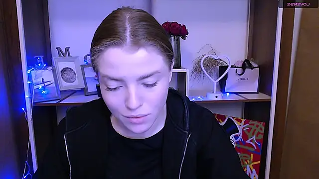 MissOliviaa  online show from 13, 1, 2025