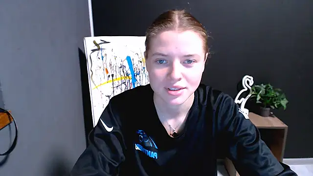 MissOliviaa  online show from 12, 11, 2025