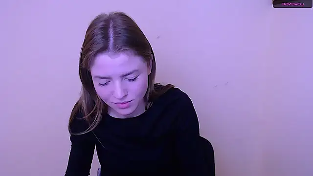 MissOliviaa  online show from 17, 1, 2025