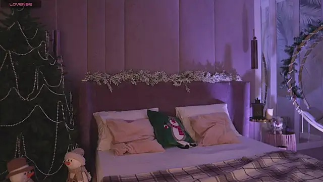 Smiley Mia online show from 17, 12, 2025