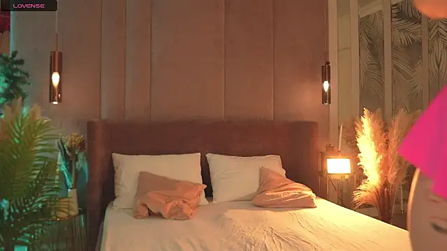 Smiley Mia online show from 11, 3, 2026