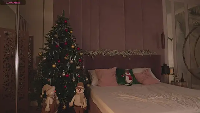 Smiley Mia online show from 14, 12, 2025