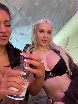 Snapshot of AlyssaHottv_ chatting on 18, 2, 2026 AlyssaHottv online show from 18, 2, 2026