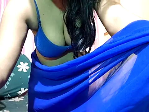 poojaxxx65 online show from 15, 12, 2025