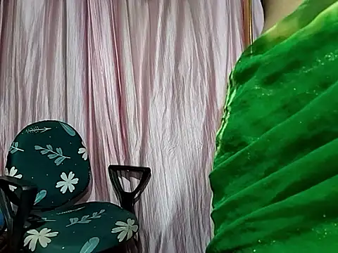 poojaxxx65 online show from 18, 10, 2025