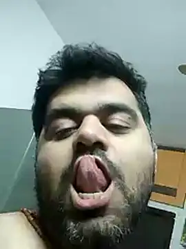 Snapshot of Happyman300 chatting on 9, 11, 2025 Happyman300 online show from 9, 11, 2025