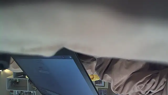 denxxx1992 online show from 17, 1, 2025