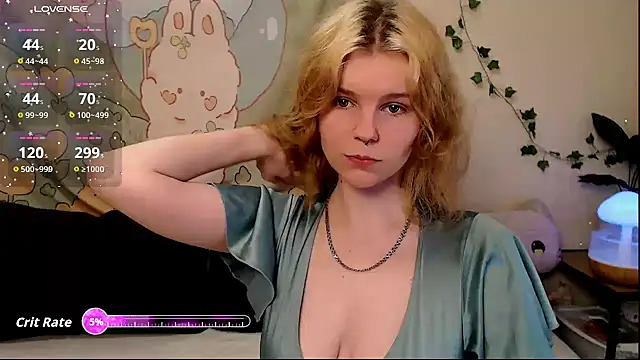 Moona xx online show from 10, 5, 2026