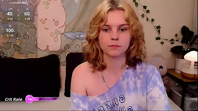 Moona xx online show from 8, 5, 2026