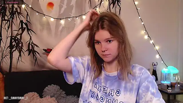 Moona xx online show from 5, 12, 2024