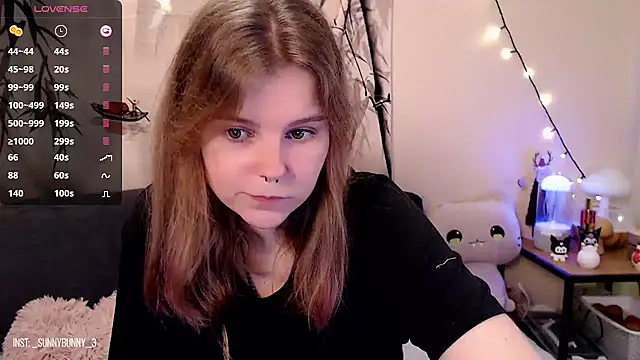 Moona xx online show from 28, 1, 2025